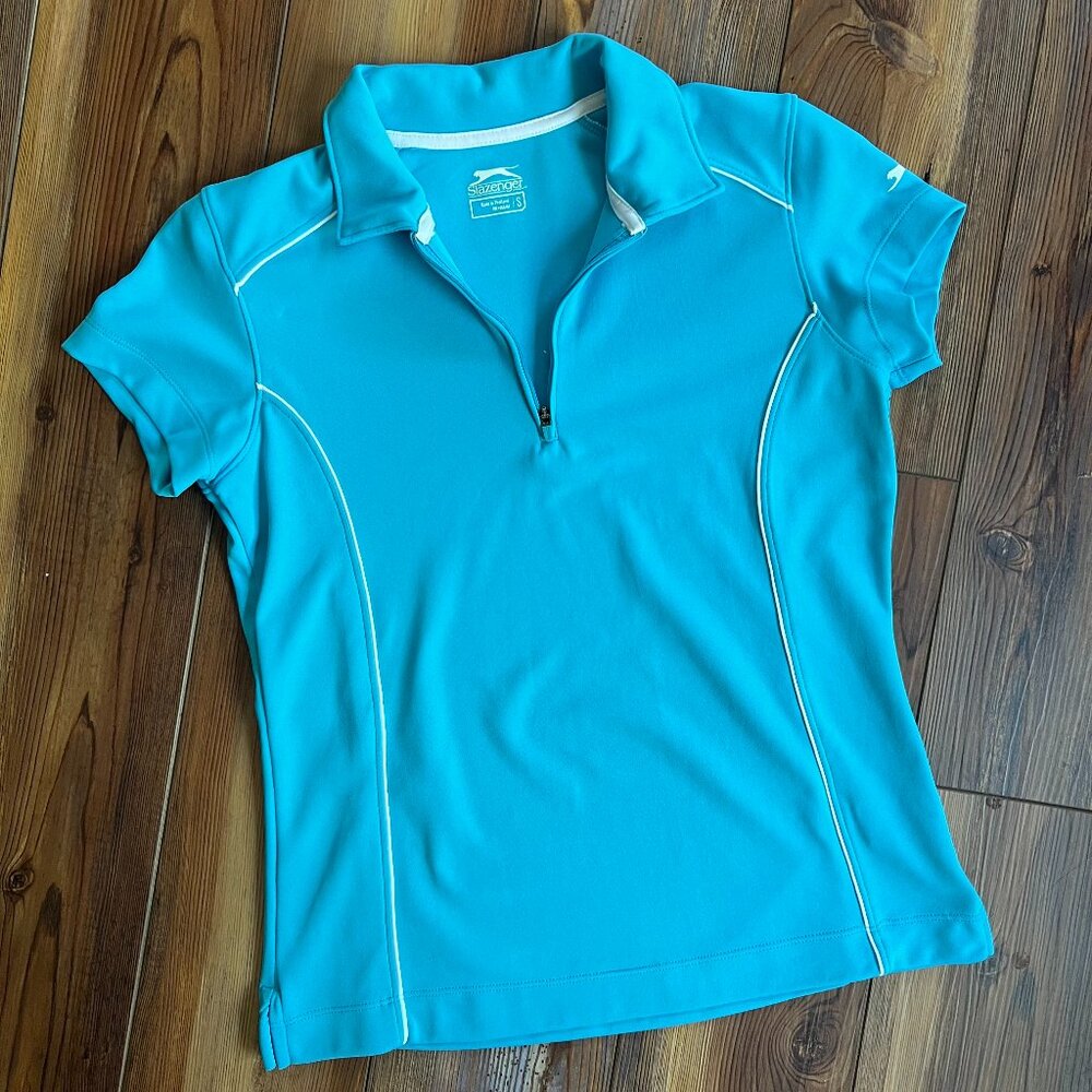 Slazenger Women’s Turquoise Blue Golf Polo with White Piping Short Sleeve Size S